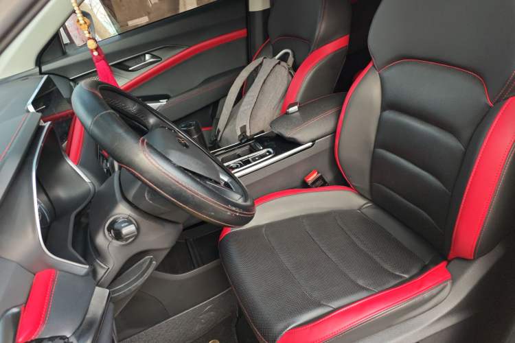 Used SOL X8 2021 300T DCT Luxury Smart Connect Edition 6 Seats
