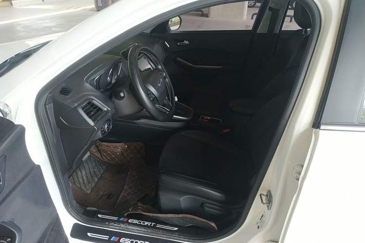Used Ford Escort 2019 Revised Version 1.5L Automatic Enjoyment Type China VI Standard
