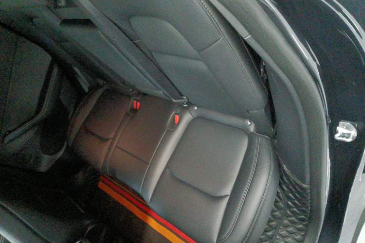 Used Tesla Model Y 2024 Rear-Wheel-Drive Version
