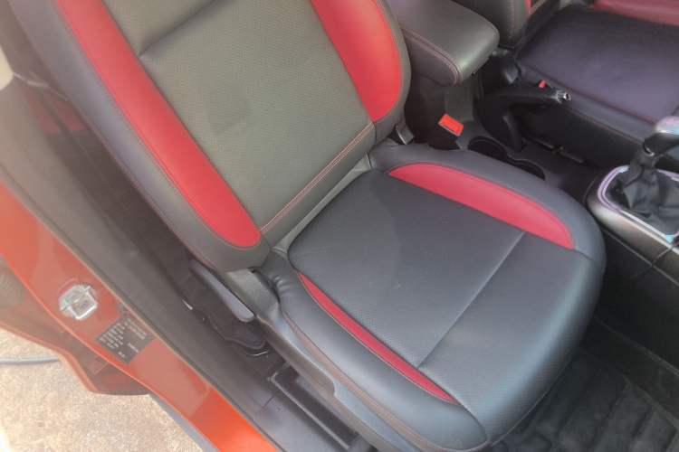 Used Changan CS15 2016 1.5L Manual Luxury Edition
