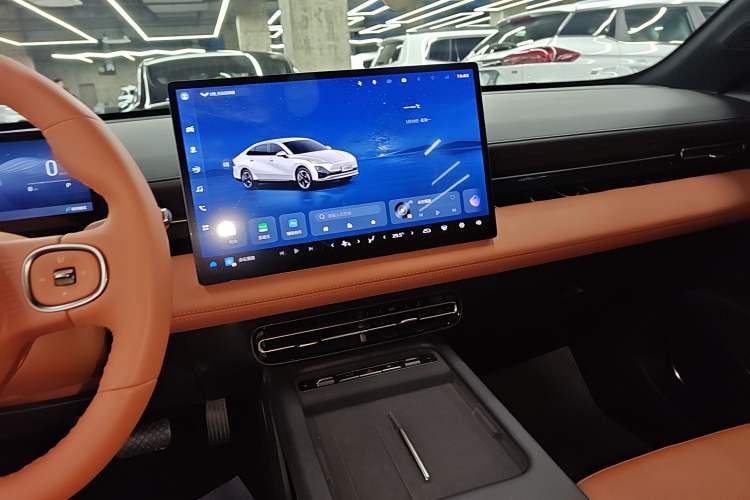 Used Wuling Xingguang 2025 610 km Smart Flagship Version
