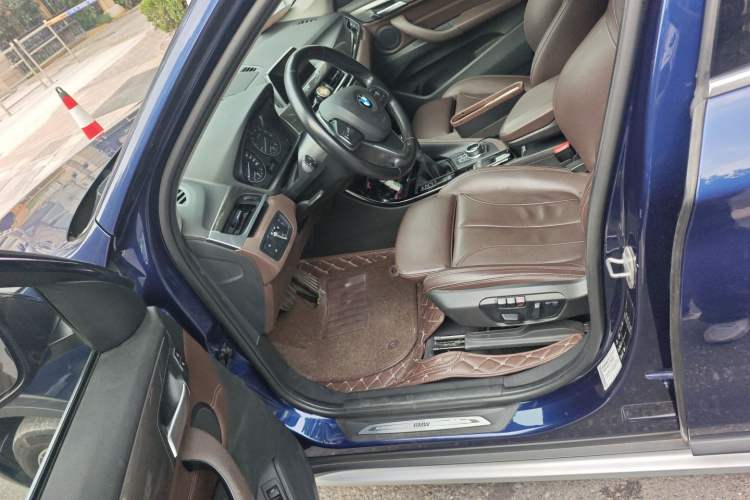 Used BMW X1 2018 xDrive20Li Luxury Edition
