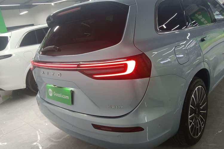 Used Hima AITO M7 2022 1.5T Four-Wheel Drive Flagship Edition
