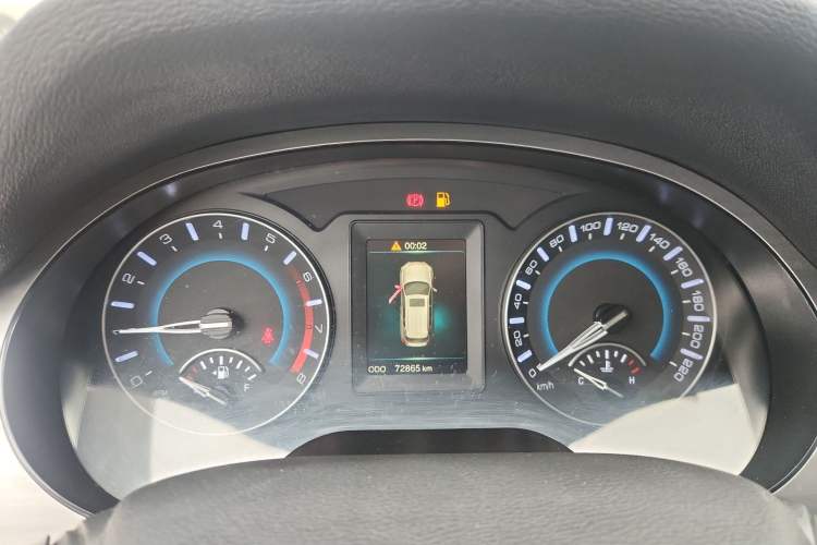 Used Haval H2 2018 Chuanxiang Edition Red Badge 1.5T Manual Two-Wheel Drive Fashionable Model