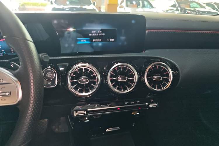 Used Mercedes-Benz A-Class 2021 A 200 L Sport Sedan Fashion Model
