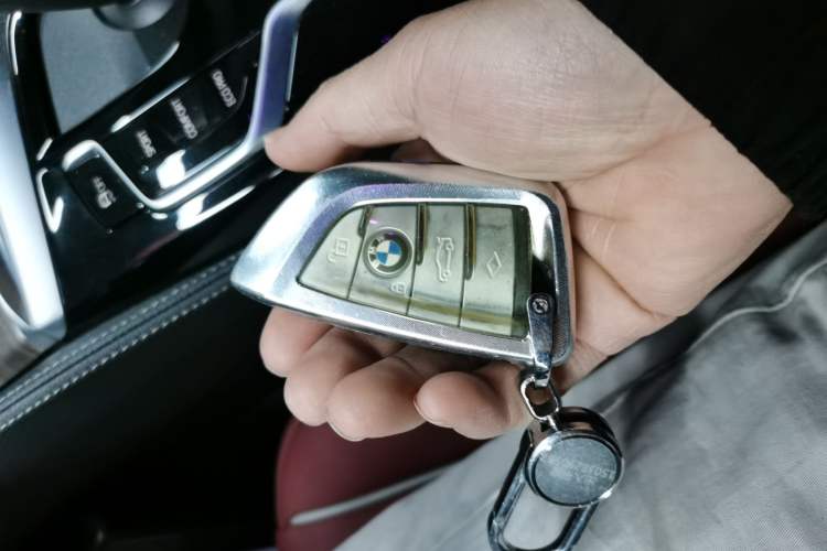 Used BMW 5 Series 2022 Second Facelift 530Li Leading Edition M Sport Package
