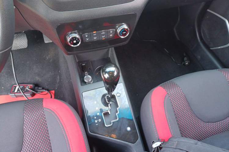 Used  Refine S2 2015 1.5L CVT Luxury Edition
