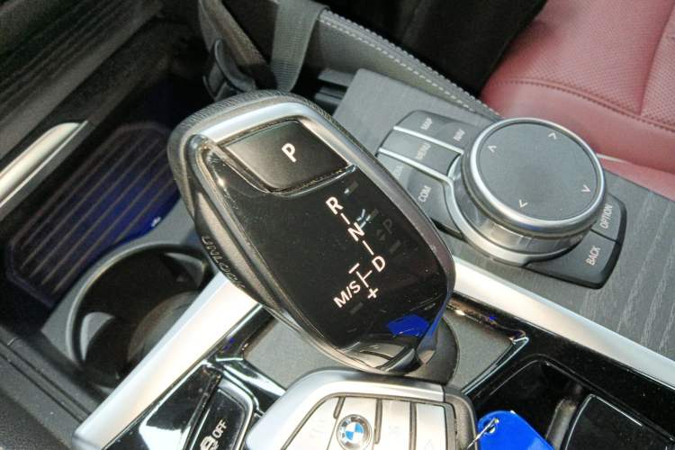 Used BMW 5 Series 2021 Facelifted 530Li Leading Edition M Sport Package