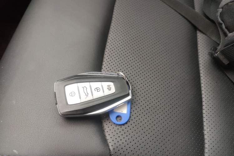 Used Geely Auto Emgrand 2020 1.5L CVT Upward Version
