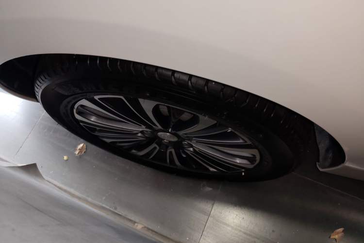 Used Buick GL8 2021 ES Landtrek 653T Luxury Model
