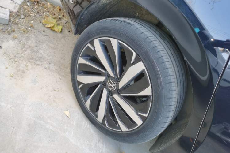 Used Volkswagen Passat 2023 330TSI Luxury Edition
