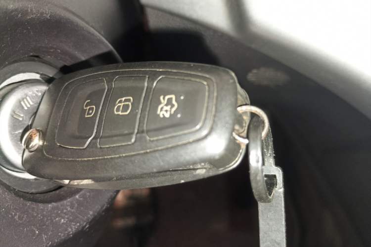 Used Ford Kuga 2015 1.5L GTDi Two-Wheel Drive Fashion Edition
