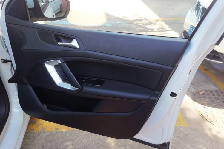 Used Dongfeng Fukang ES600 2022 Comfort Edition
