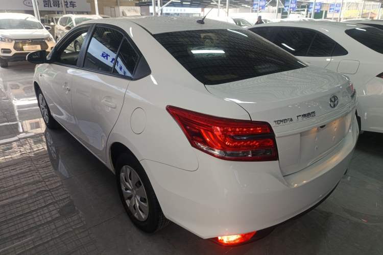 Used Toyota YARiS L 2017 1.5E CVT Dynamic Edition