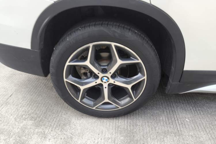 Used BMW X1 2018 sDrive18Li Luxury Model
