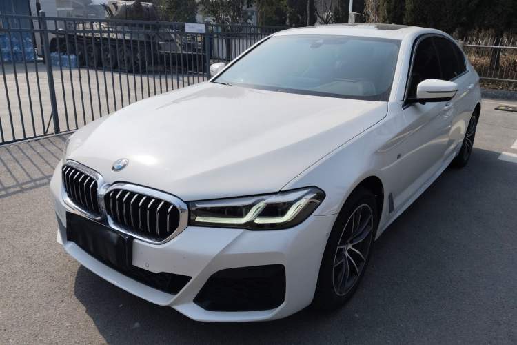 Used BMW 5 Series 2022 Second Facelift 525Li M Sport Package
