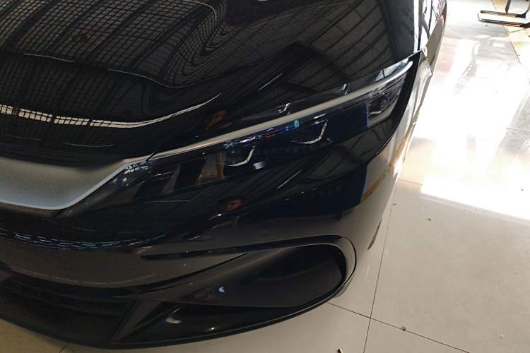 Used BYD Han 2025 DM-i Intelligent Driving Edition 125KM LiDAR Flagship Model
