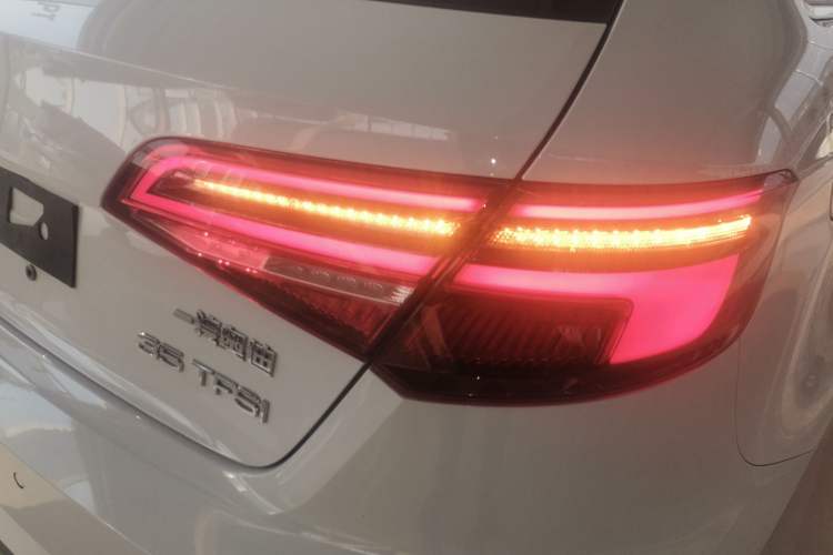 Used Audi A3 2019 Sportback 35 TFSI Fashion Edition China VI Emission Standard
