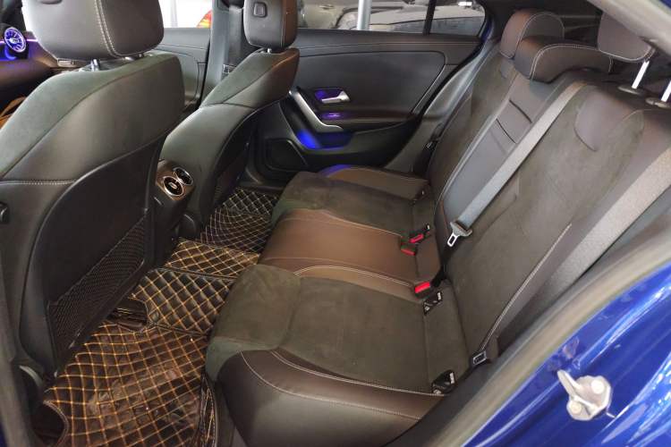 Used Mercedes-Benz A-Class 2021 A 200 L Sport Sedan Fashion Model
