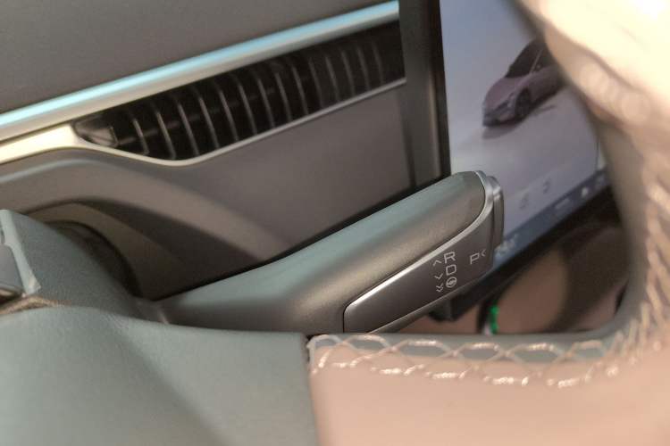 Used XPeng MONA M03 2025 620 Ultra-Long Range Plus