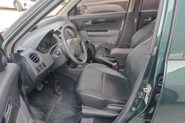 Used Suzuki Swift 2016 1.5L Automatic Fashionable Coolplay Edition
