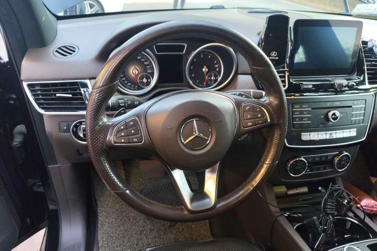 Used Mercedes-Benz GLE 2015 GLE 320 4MATIC
