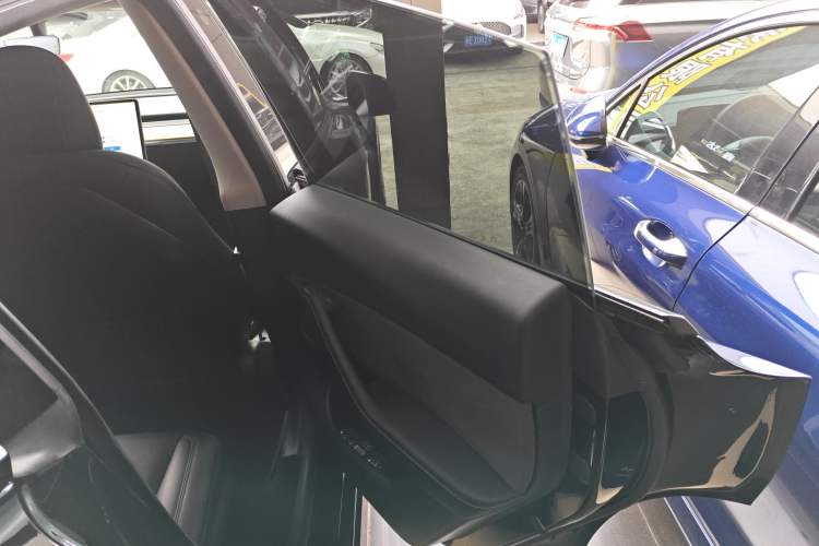 Used Tesla Model Y 2021 Standard Range Rear-Wheel Drive Version
