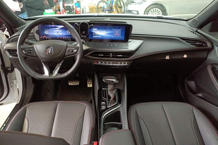 Used Buick Verano 2023 Pro GS Hunter Wind Edition
