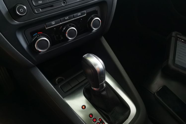 Used Volkswagen Sagitar 2014 1.6L Automatic Comfort Model