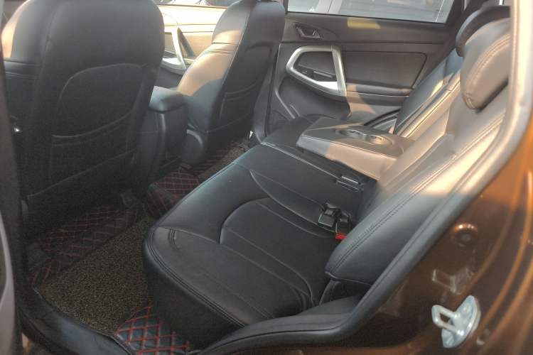 Used Cowin X5 2017 1.5T Manual Luxury Model
