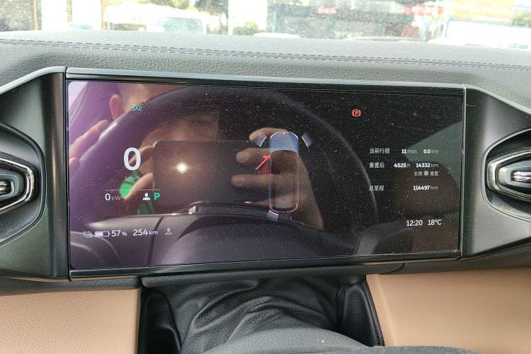 Used Nio ES8 2020 415 km Range 6-Seater Version
