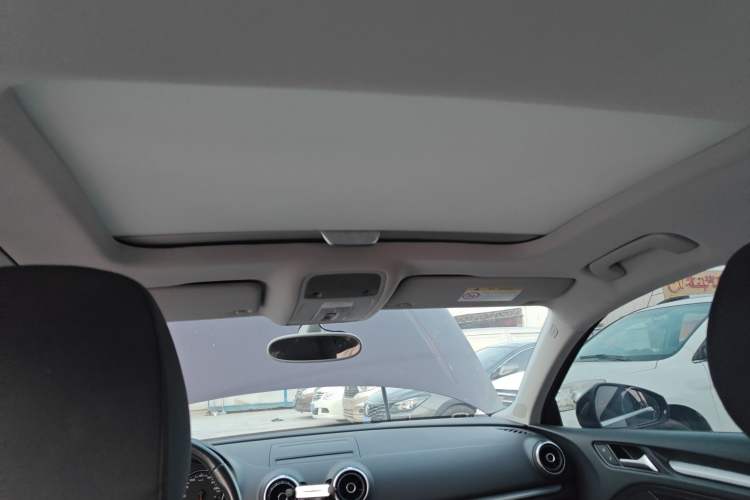 Used Audi A3 2015 Limousine 35 TFSI Millionth Anniversary Intelligent Leading Model