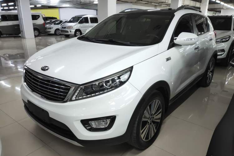 Used Kia Sportage R 2015 2.0L Automatic Two-Wheel Drive DLX Model
