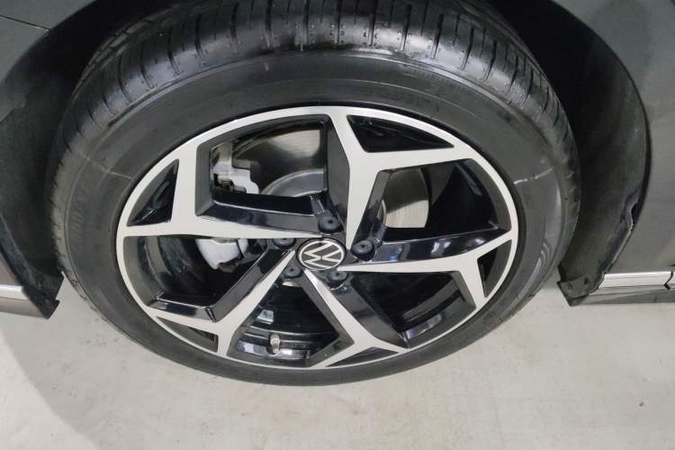 Used Volkswagen Magotan 2023 2 Million Units Commemorative Edition 330TSI DSG Luxury Version