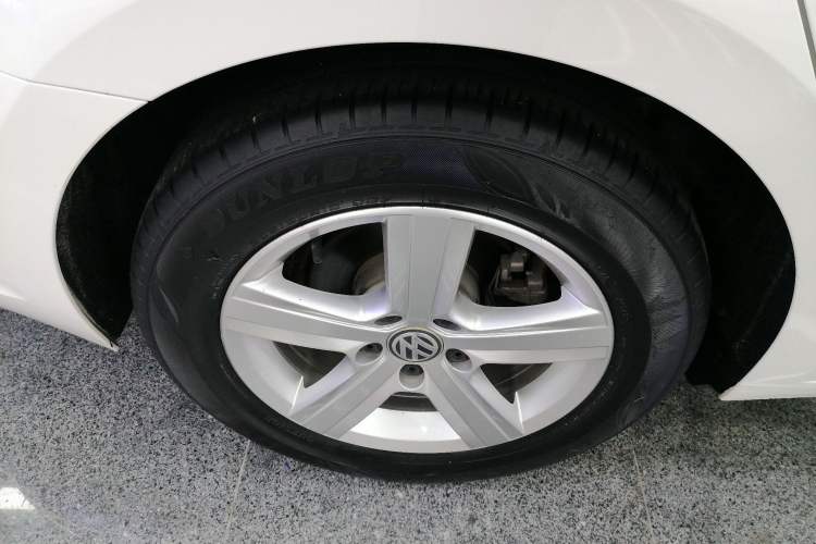 Used Volkswagen Lamando 2019 230TSI DSG Fashion Edition China V Standard