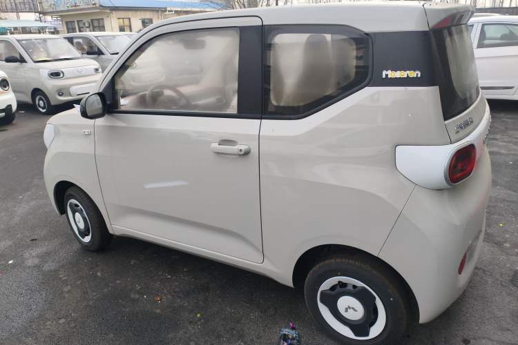 Used Wuling Hongguang MINIEV 2024 3rd Generation 215km Youth Edition
