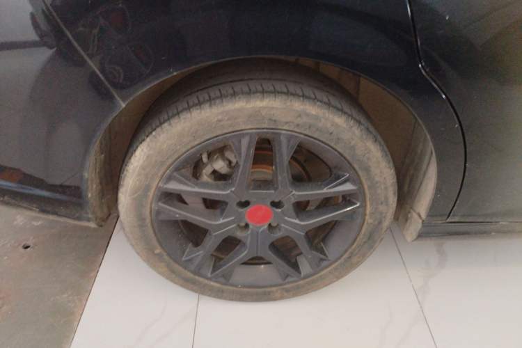 Used Dongfeng Aeolus Yixuan 2022 230T Automatic Adaptive-Beam Knight Edition
