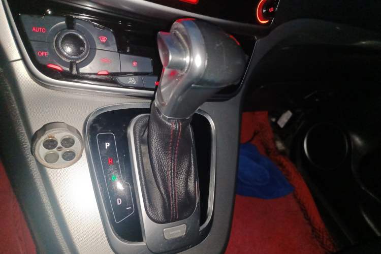 Used Haval M6 2017 1.5T Automatic Two-Wheel Drive Elite Model
