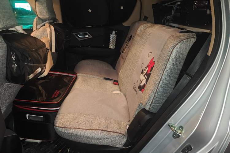 Used Isuzu mu-X 2020 1.9T Diesel Automatic 4x4 Enjoyment Edition 5 Seats China VI Standard
