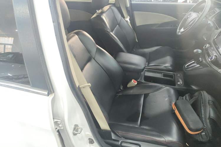 Used Honda CR-V 2016 2.0L Two-Wheel Drive Classic Edition
