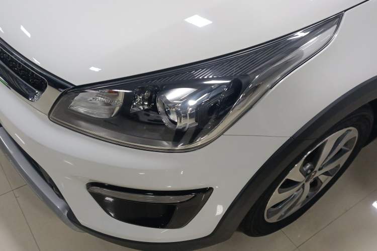 Used Kia KX Cross 2019 1.6L Automatic Dynamic Sunroof Version China VI