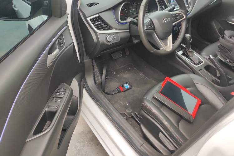 Used Chevrolet Monza 2020 Light Hybrid Redline 320T Dual-Clutch Thrilling Edition