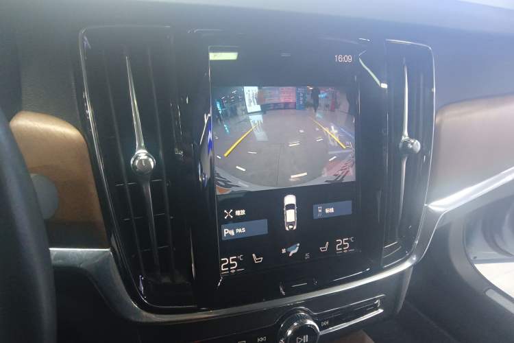 Used Volvo S90 2020 T5 Zhiyi Luxury Edition