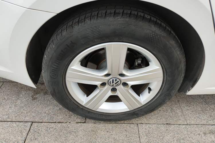 Used Volkswagen Lamando 2019 230TSI DSG Fashion Edition China VI
