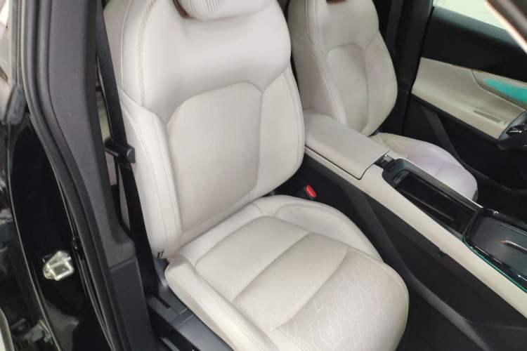 Used Lynk & Co 08 EM-P 2023 220km All-Wheel-Drive Performance Halo
