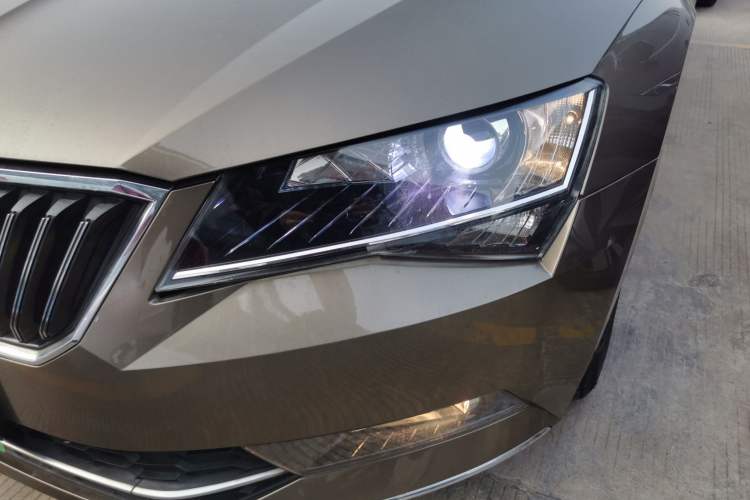 Used Skoda Superb 2016 TSI280 DSG Innovation Edition
