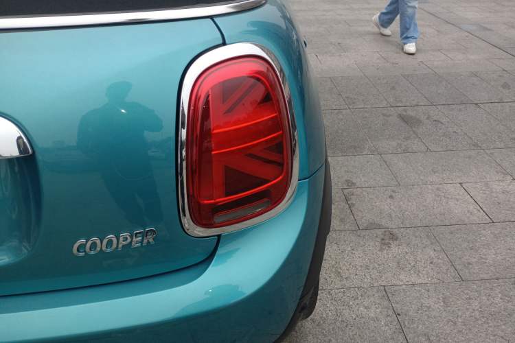 Used  MINI 2018 1.5T COOPER CABRIO Artist