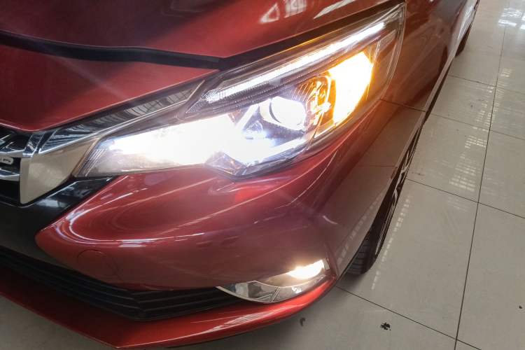 Used Venucia T90 2018 2.0L CVT Smart Connect Leading Edition China V Standard
