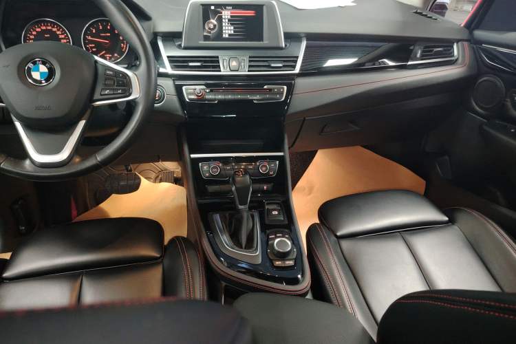 Used BMW 2 Series Gran Tourer 2015 218i Sports Design Package
