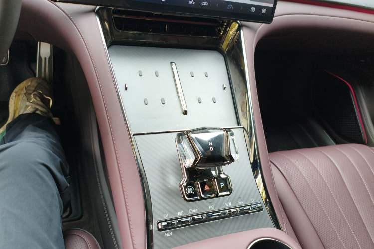 Used Denza Z9GT 2024 1100 Four-Wheel Drive Ultra Version
